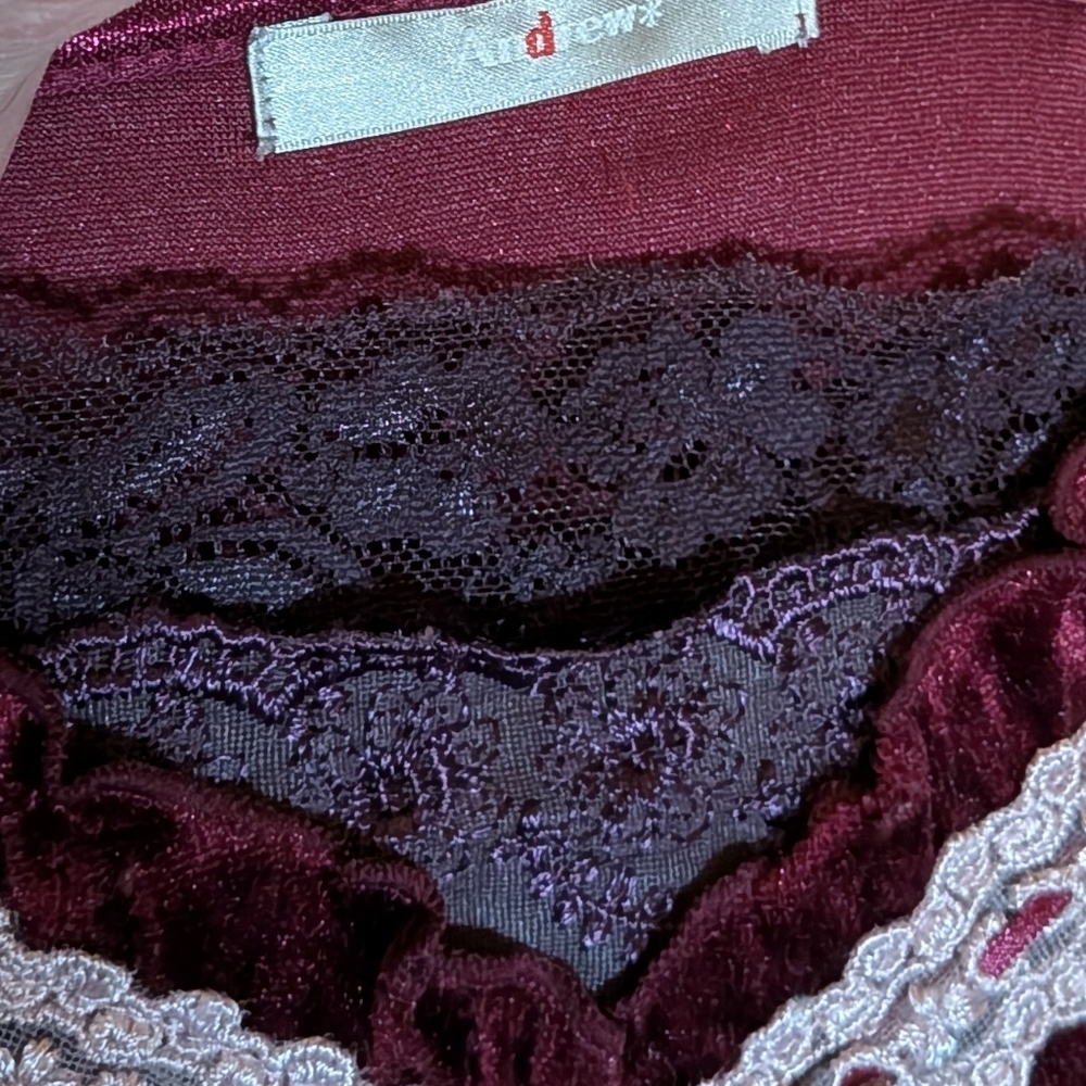 Crushed Velvet Camisole Burgundy Lace Top Medium Fairy Whimsical Cottagecore Y2K - Picture 12 of 13